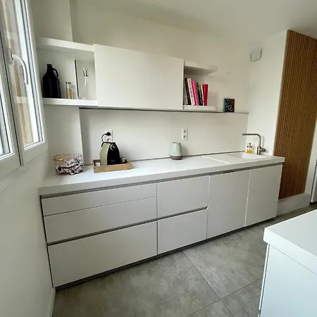 Apartment Stylish Modern Large 2 Bedrooms 5 Min Close To Paris Levallois-Perret