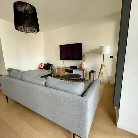 Stylish Modern Large 2 Bedrooms 5 Min Close To Paris * Levallois-Perret