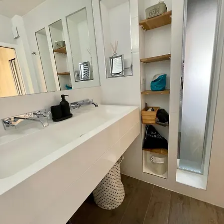 Stylish Modern Large 2 Bedrooms 5 Min Close To Paris Levallois-Perret