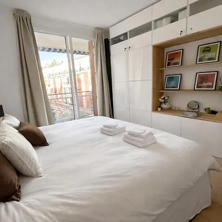 아파트 Bright 2br Apartment, 2 Baths, 2 Balconies, Metro 5min, Paris