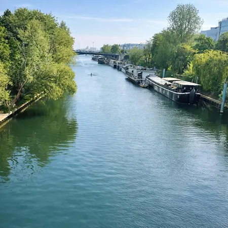 Bright 2br Apartment, 2 Baths, 2 Balconies, Metro 5min, Paris